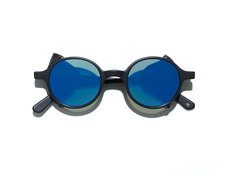 L.G.R - Reunion Flap Nero Matto Lente Blu - immagine 3